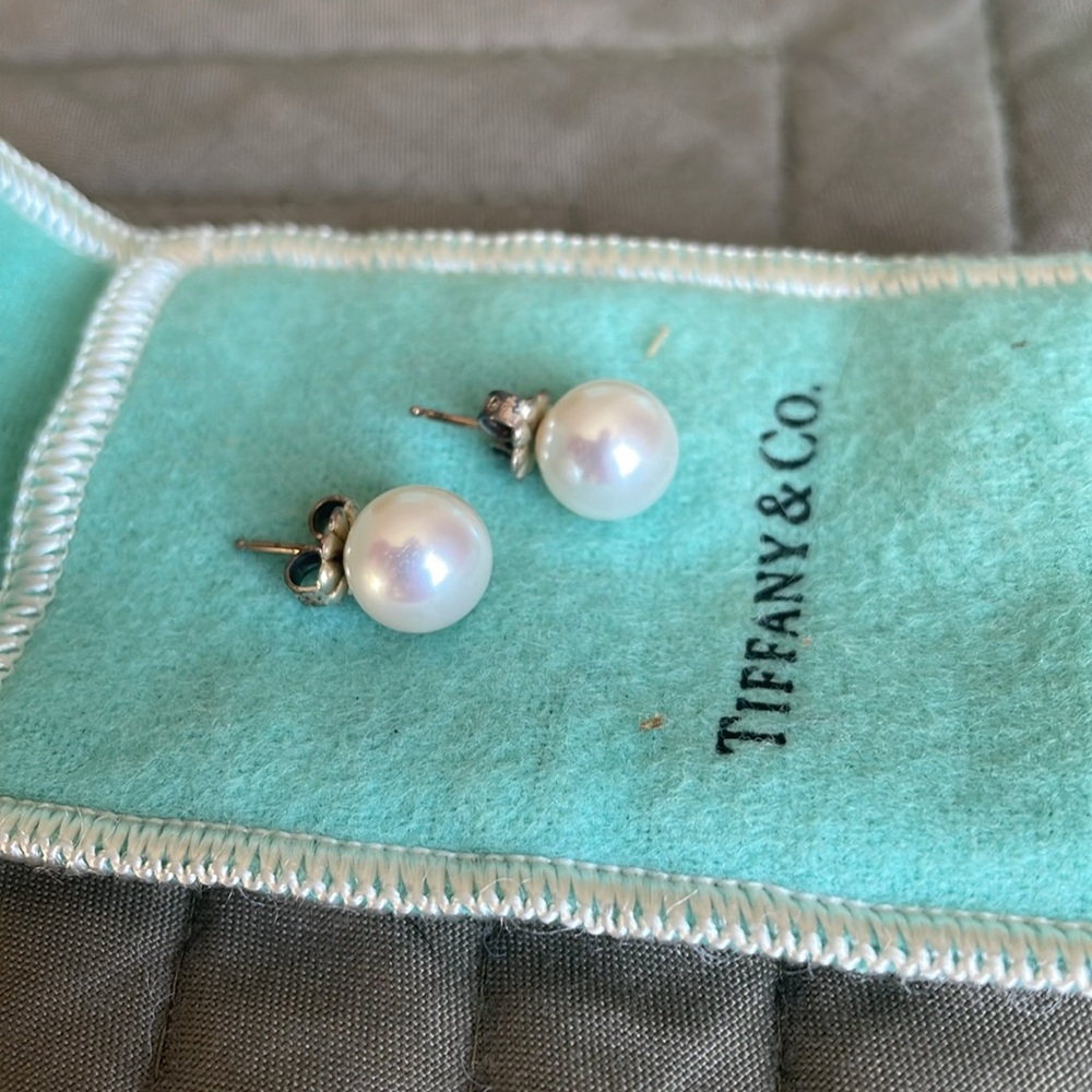 Tiffany & Co pearl earrings